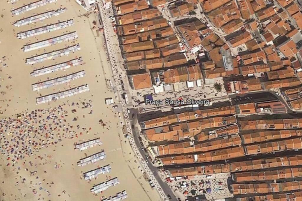 Casa a 50m da praia, zona central da Nazaré Exterior foto